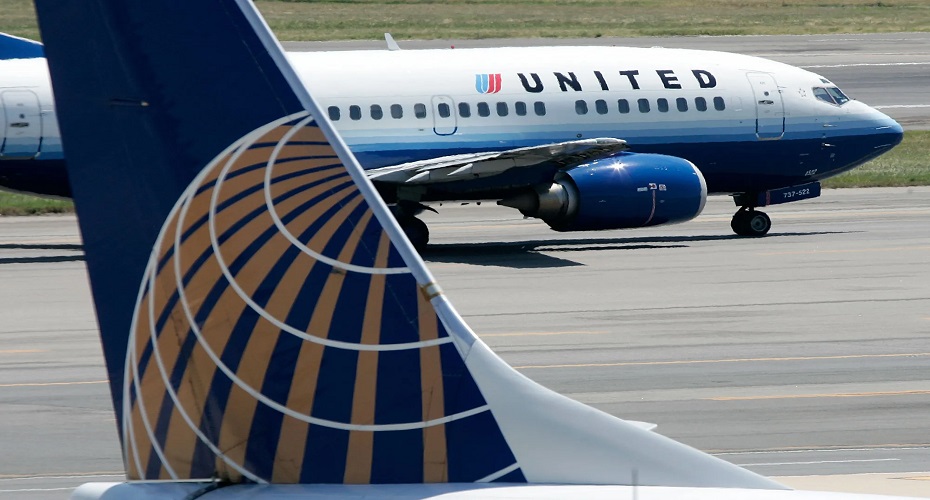United Airlines Will Let Some Unvaccinated Workers Return